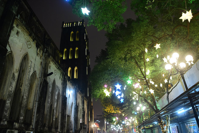 Nhà thờ Lớn trang hoàng đón Giáng sinh