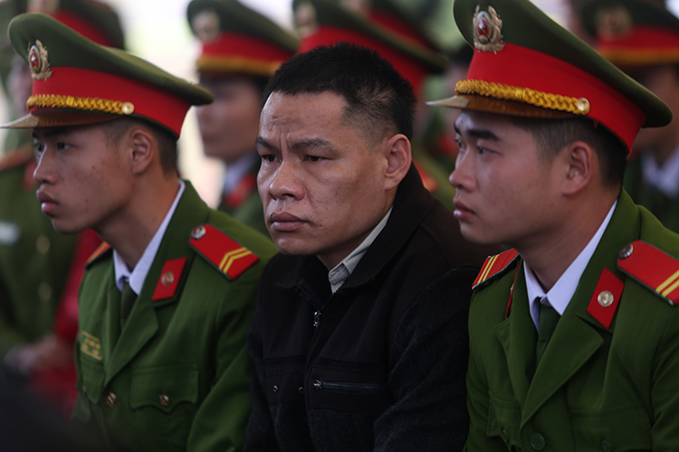 Bị cáo Vì Văn Toán. Ảnh: Phạm Dự.