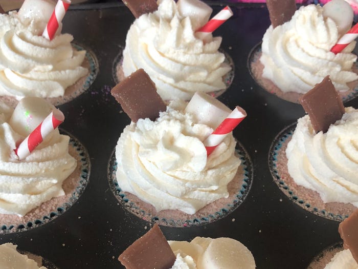 Socola đâu chỉ để ăn, 6 biến tấu độc lạ từ socola khiến bạn “mắt tròn mắt dẹt” - 7